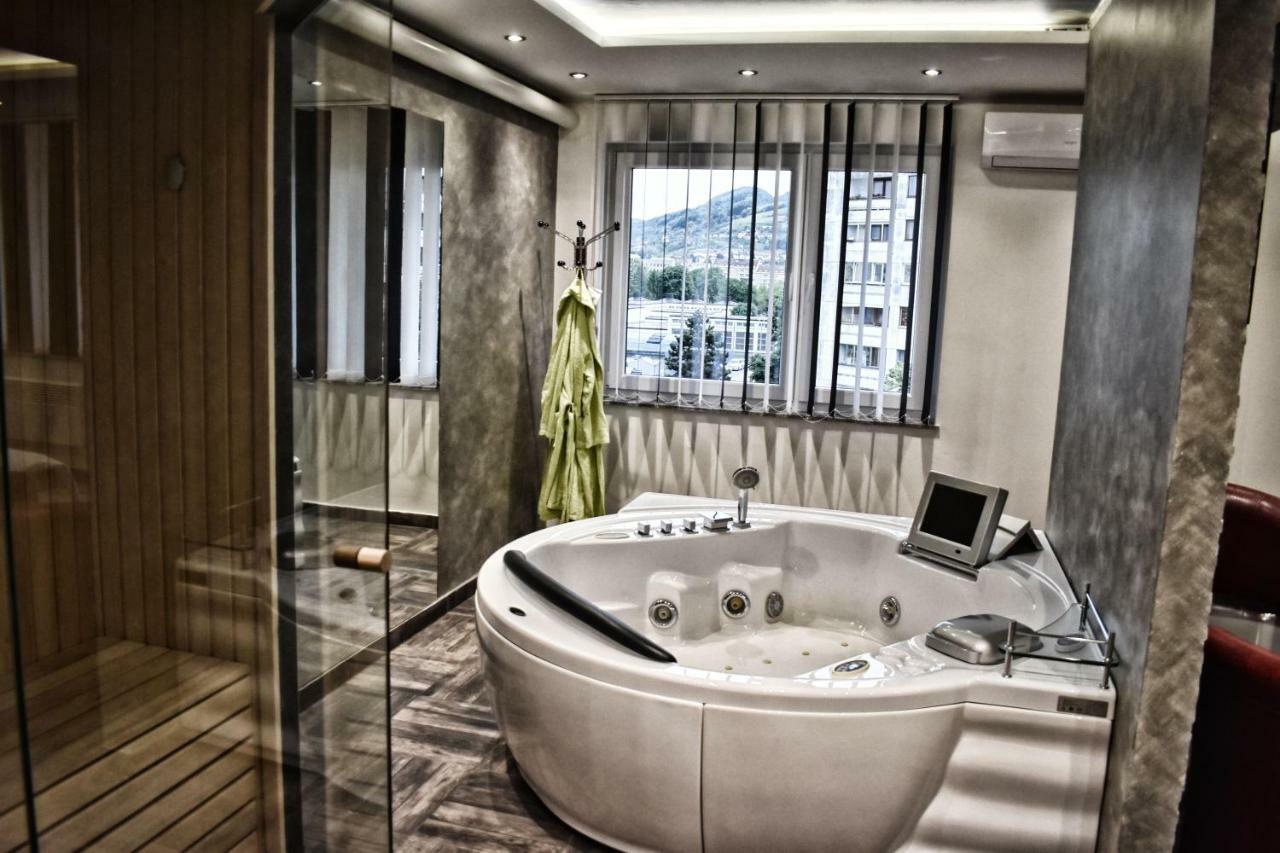 De Lux Apartment Maki Banja Luka Exterior photo